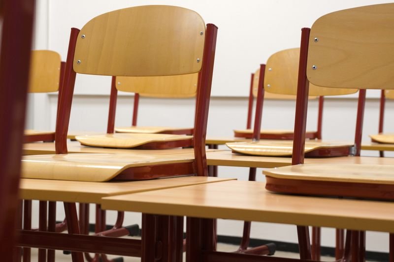 Trade School vs. College: Which Has Better Financial Outcomes?